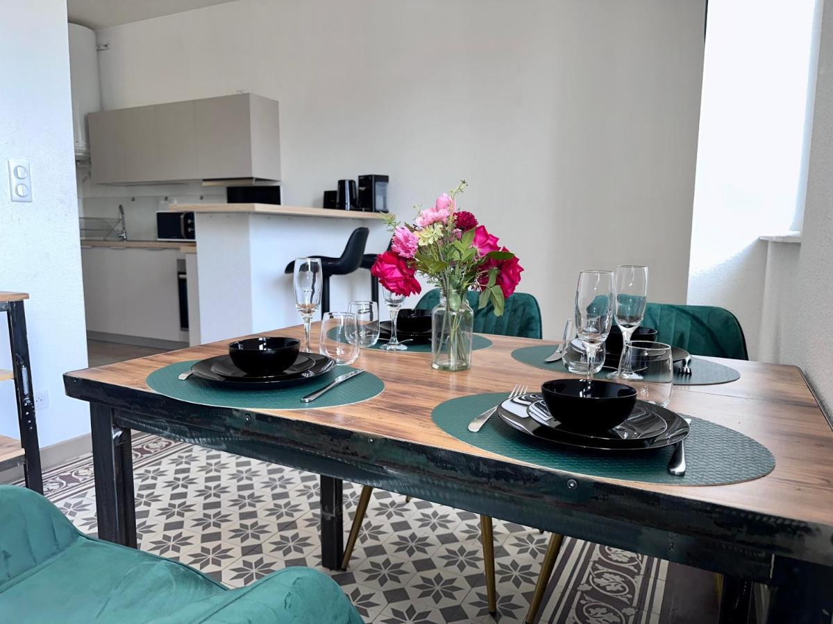 Parenthese Roanne Pierre Depierre Apartment Bagian luar foto